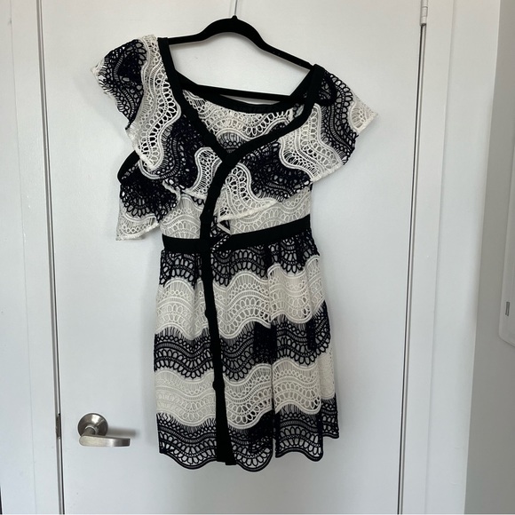 Self Portrait off shoulder asymmetrical mini dress. - Picture 1 of 7